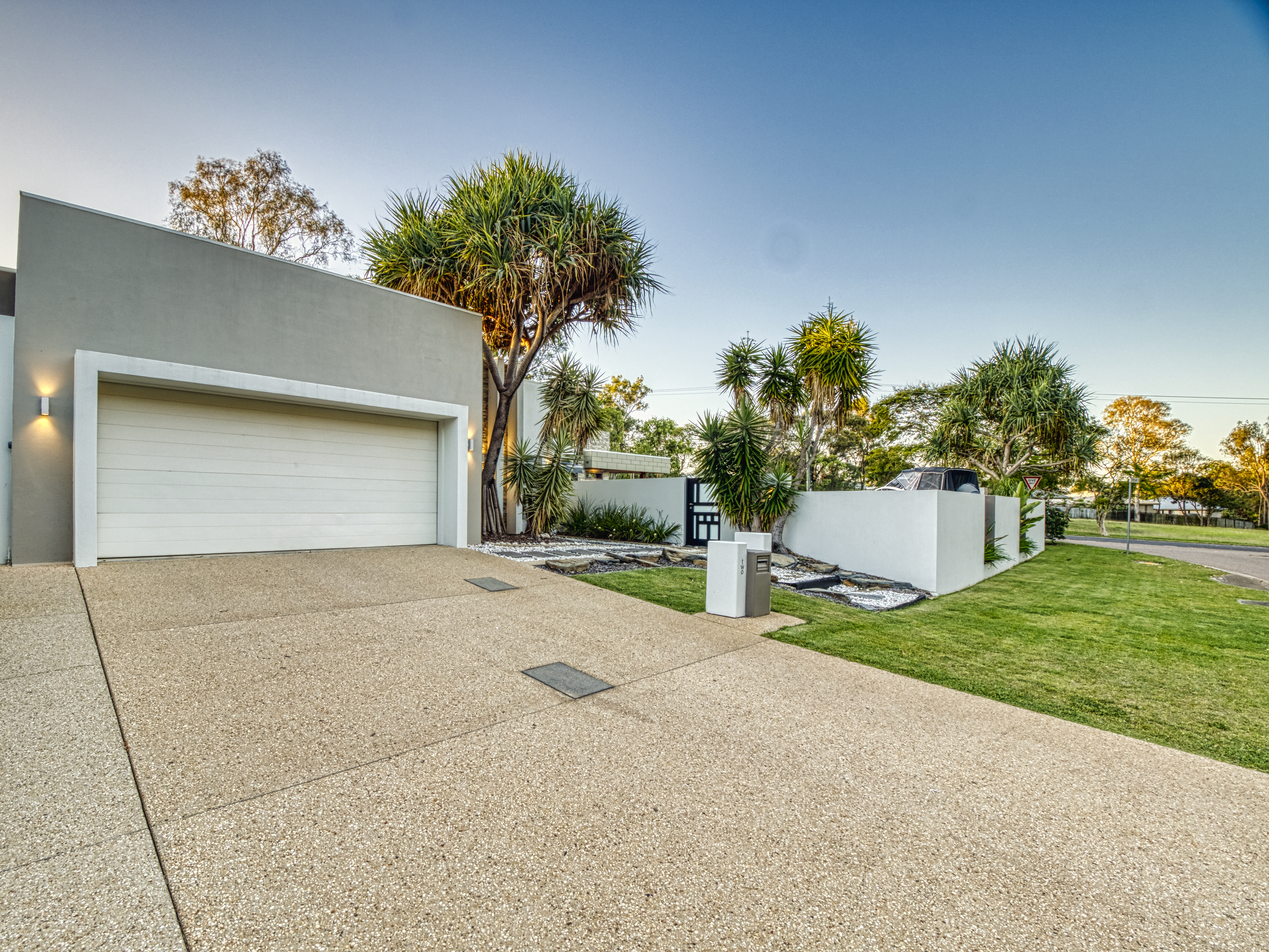 Well positioned photos of the home from the street display its street appeal