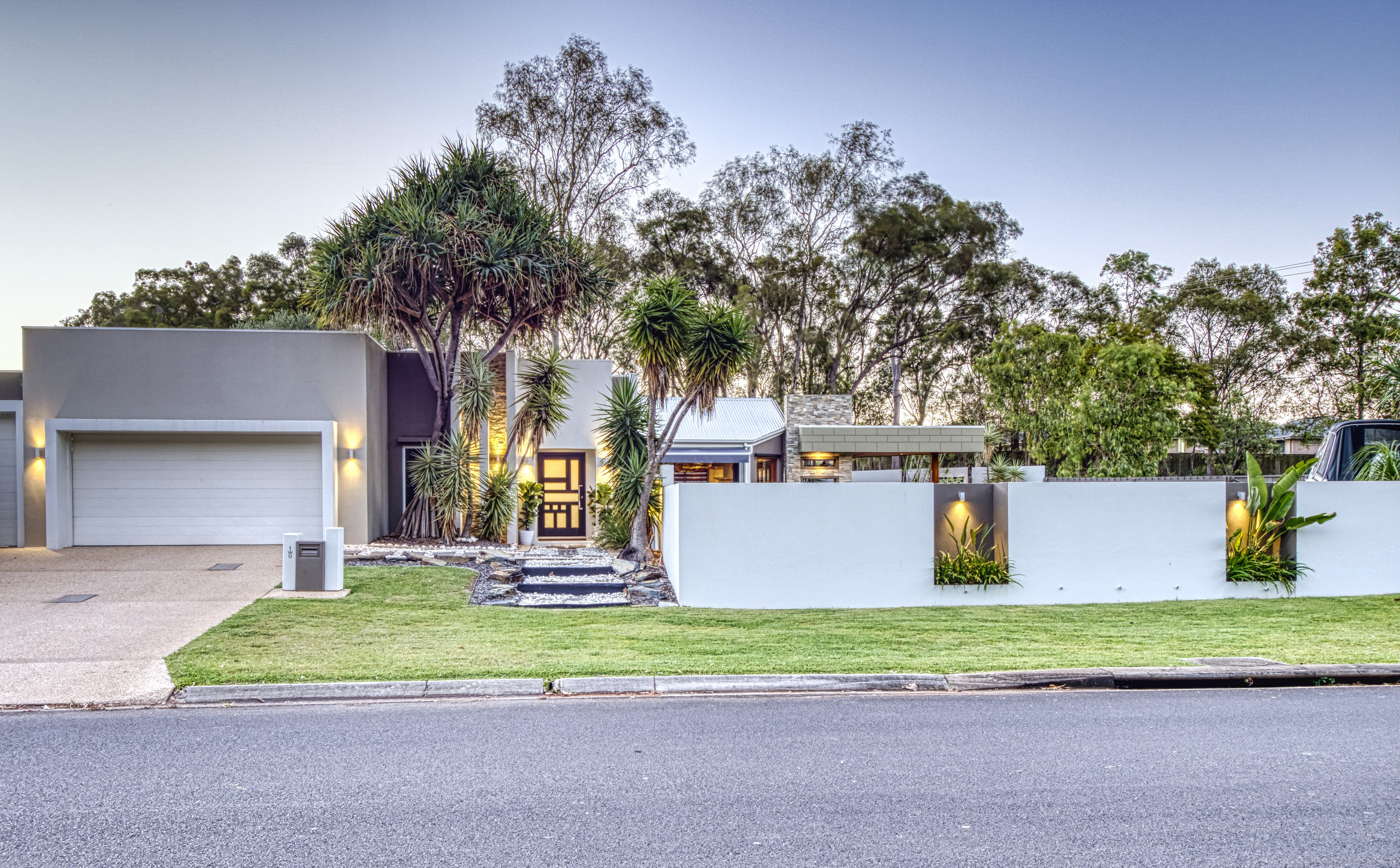 Well positioned photos of the home from the street display its street appeal